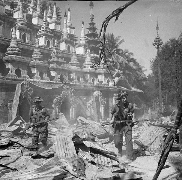 ဒုတိယကမ္ဘာစစ်ကြီးအတွင်းက ပျဉ်းမနားမြို့